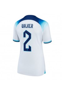Englanti Kyle Walker #2 Jalkapallovaatteet Naisten Kotipaita MM-kisat 2022 Lyhythihainen